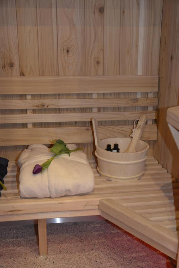 Eifel Kate, Relaxen Mit Sauna Und Whirlpool Кроненбург Экстерьер фото