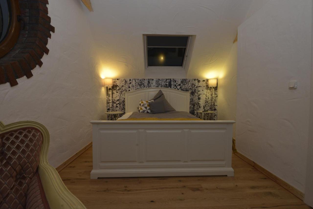 Eifel Kate, Relaxen Mit Sauna Und Whirlpool Кроненбург Экстерьер фото